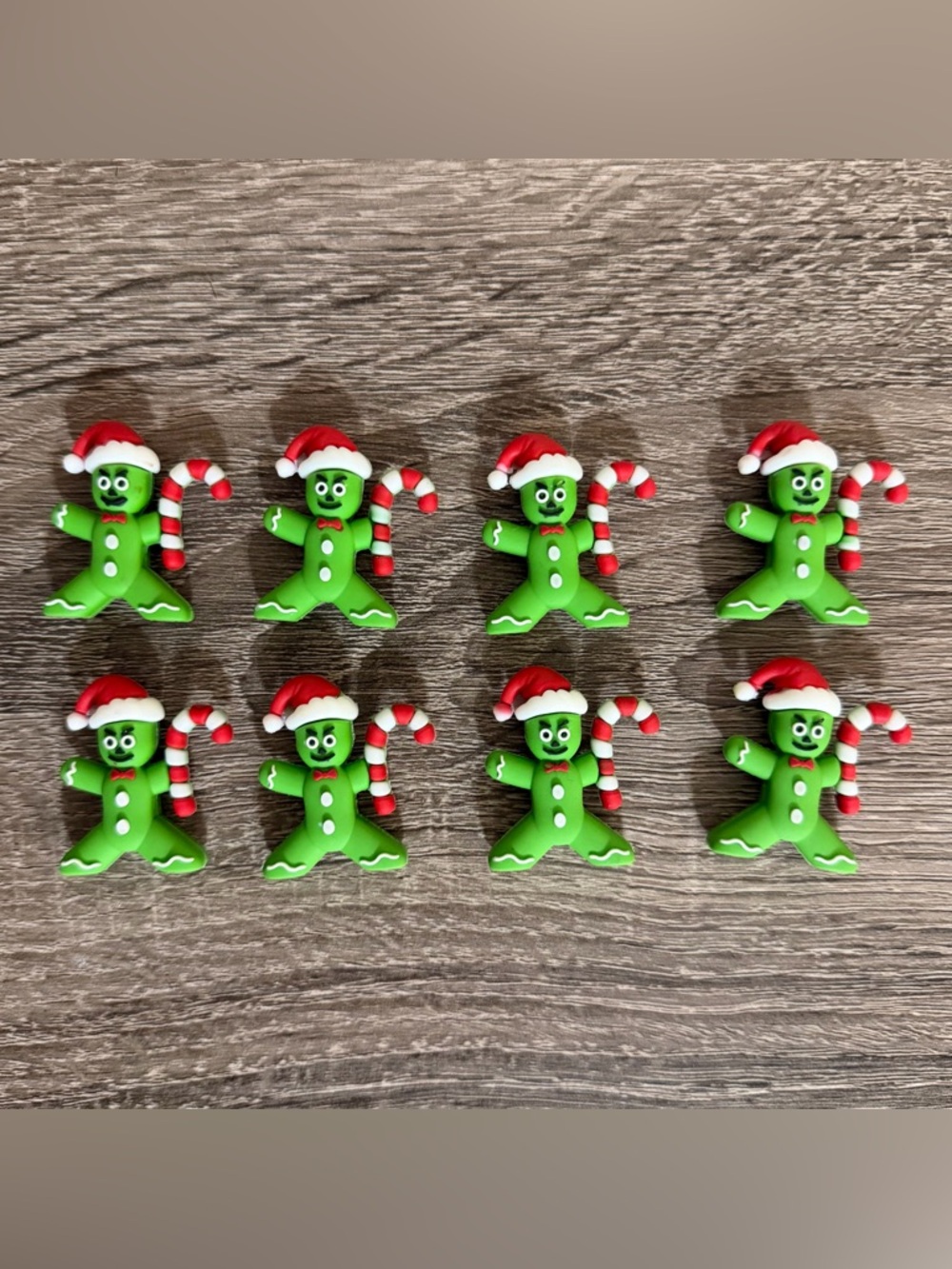NWOT Christmas Santa Grinch Gingerbread Mini Figures